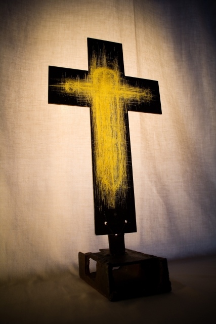 Arnulf Rainer, Kreuz, 1958, Plexiglas, Öl