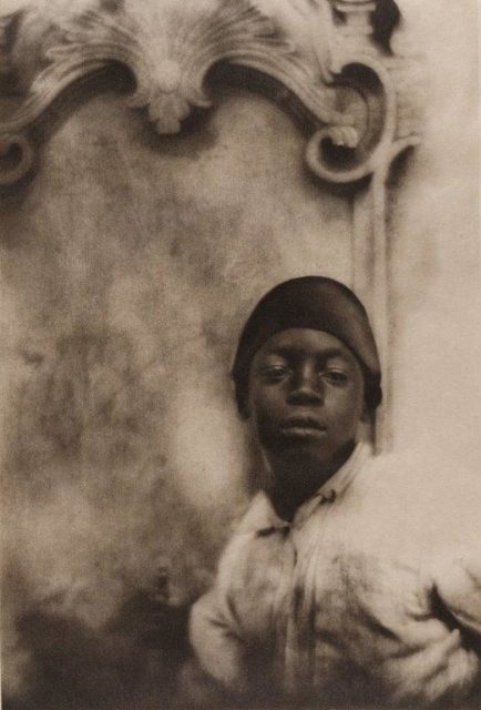 Adolphe de Meyer, From the Shores of the Bosporus, 1912, Heliogravüre,