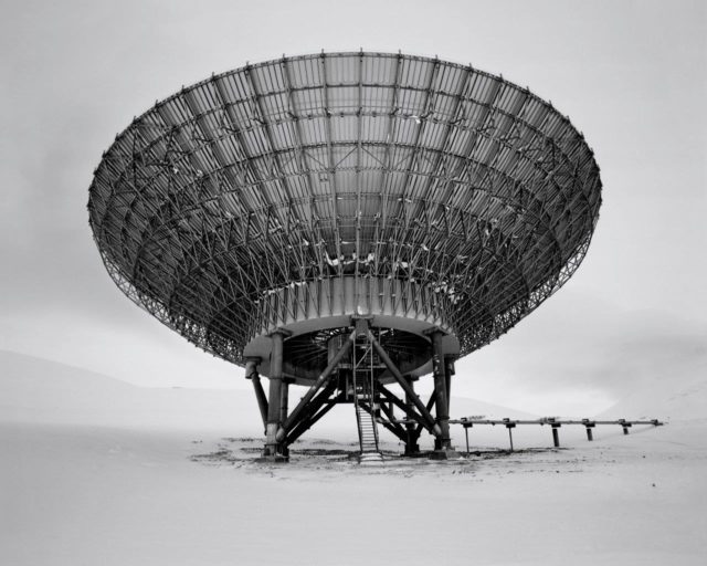 Nathalie Grenzhaeuser, Ionisation Radar (aus der Serie